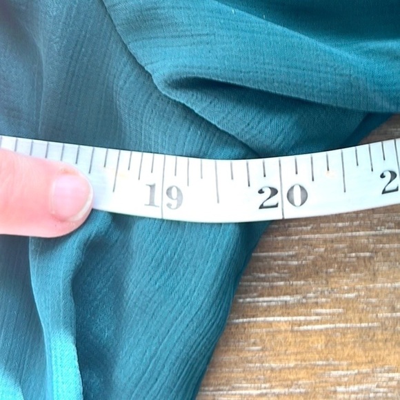 VETOZZA,OPEN BACK DRESS, Emerald Green Ruffled, Completely Lined,GORGEOUS, L - Picture 14 of 16